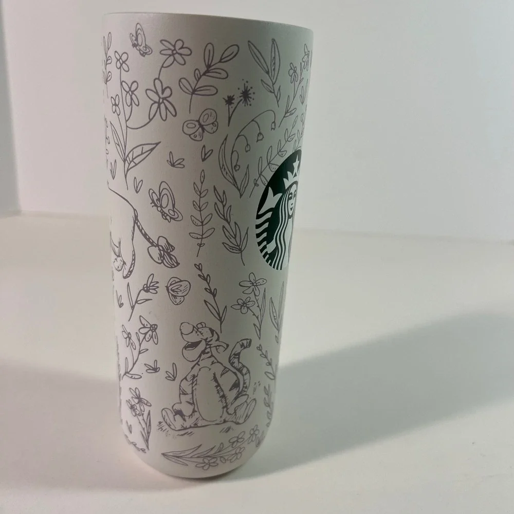 Starbucks tumbler features