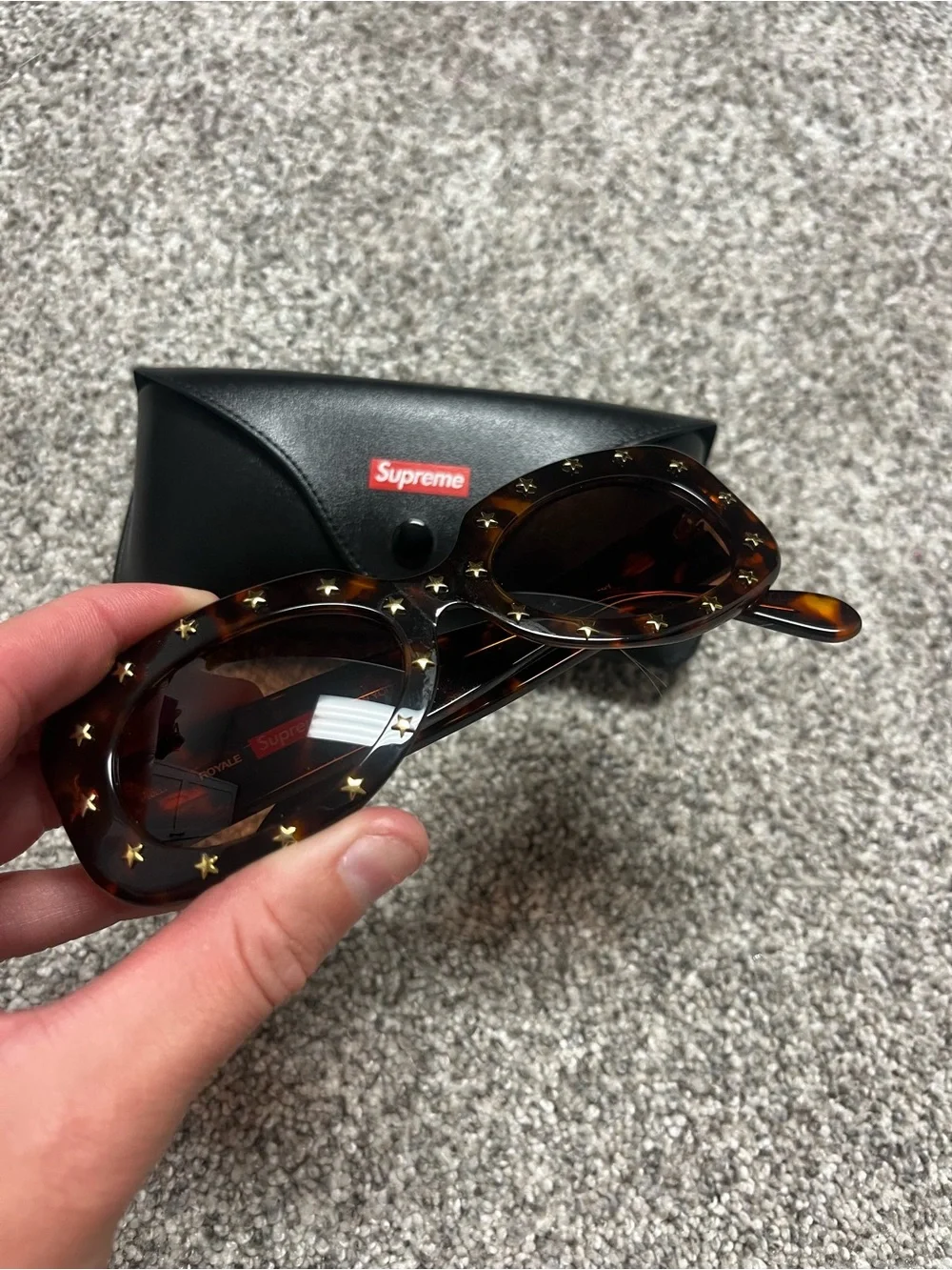 Supreme 100% authentic
