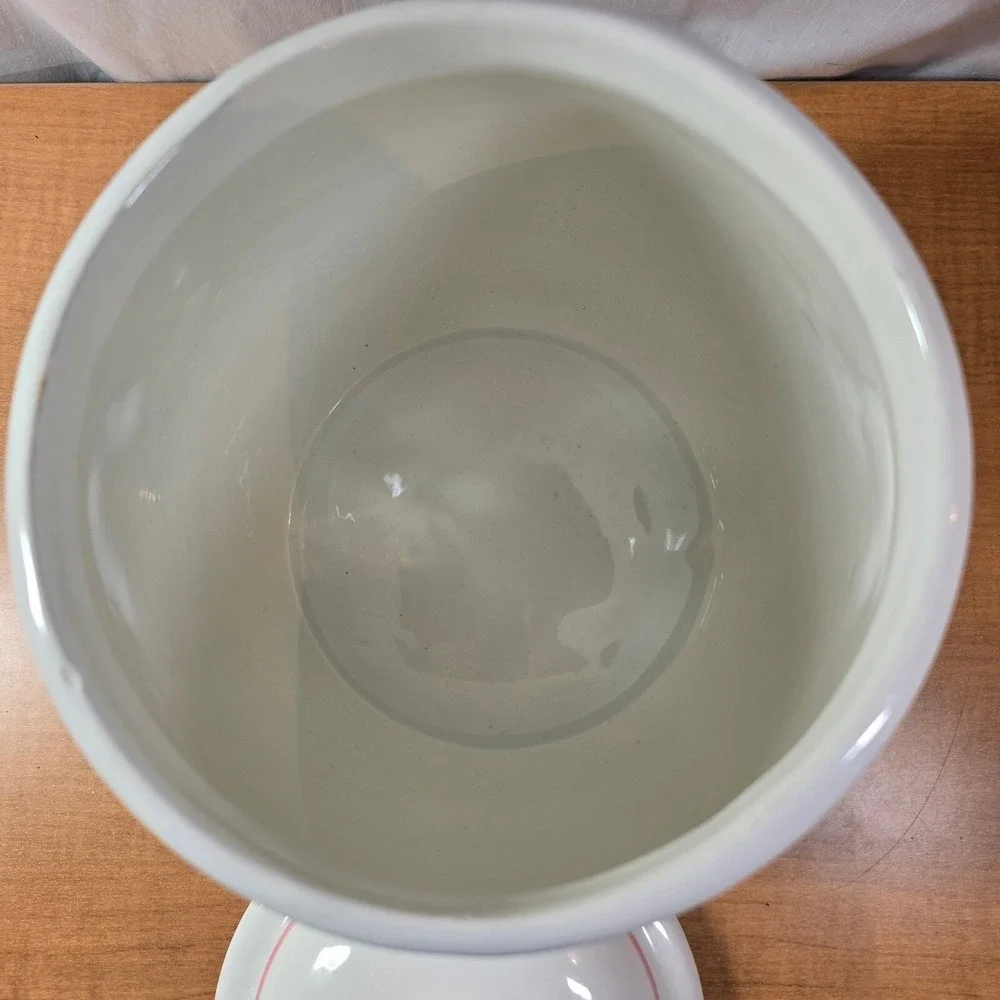 N/A vintage pottery