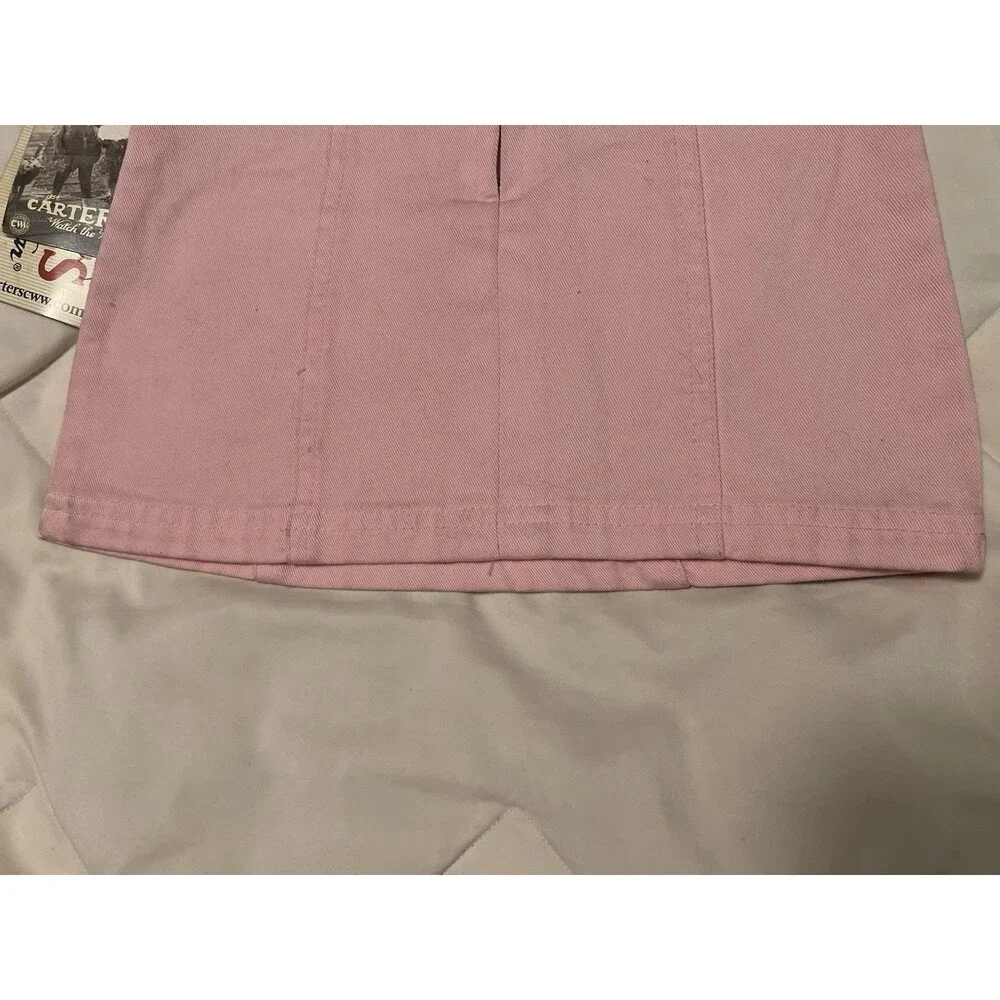 Carters looks color
