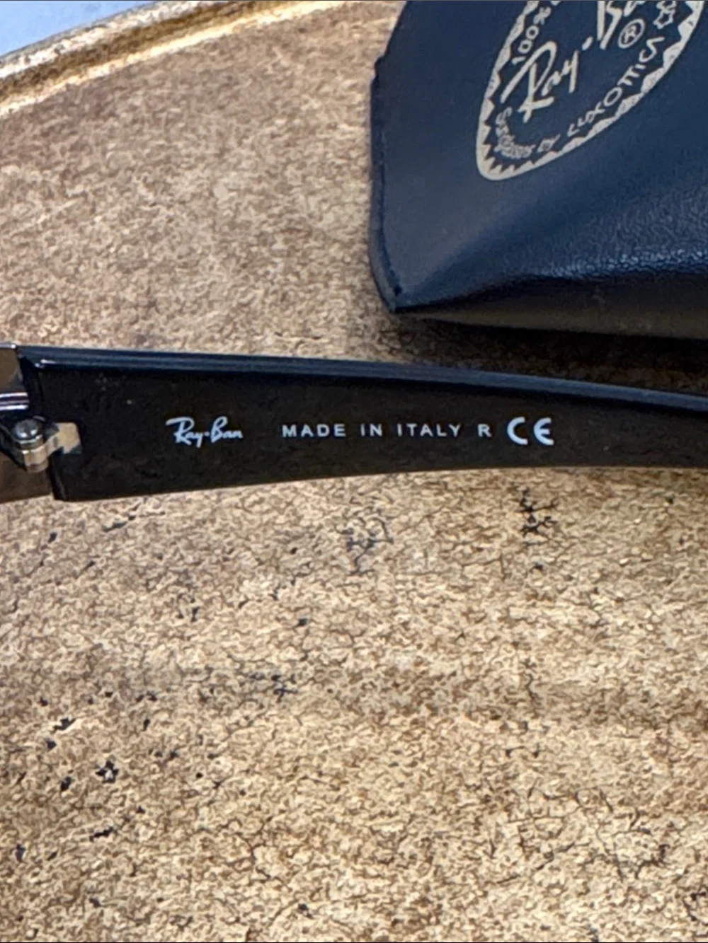 Ray-Ban stylish ray