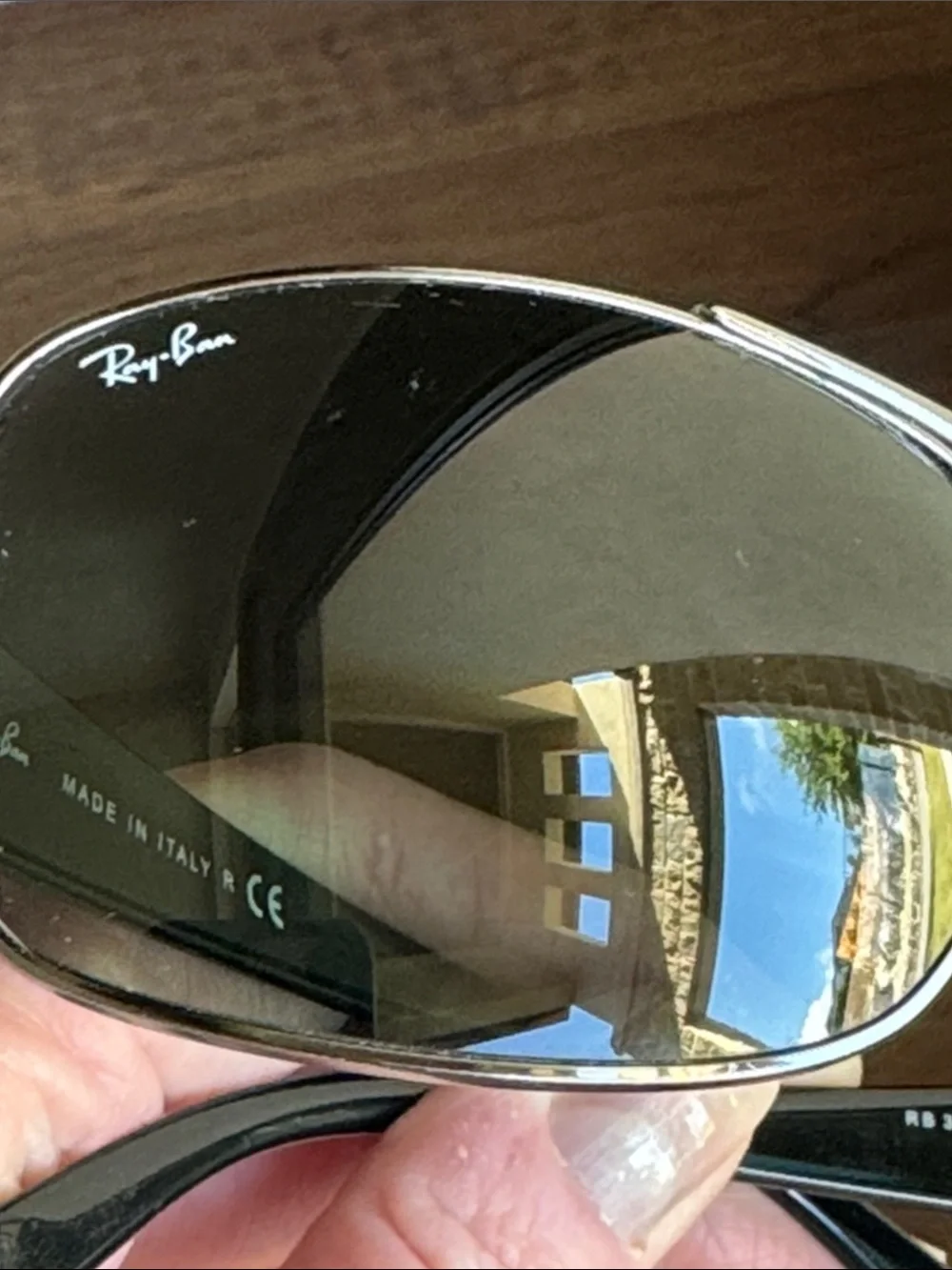 Ray-Ban stylish ray