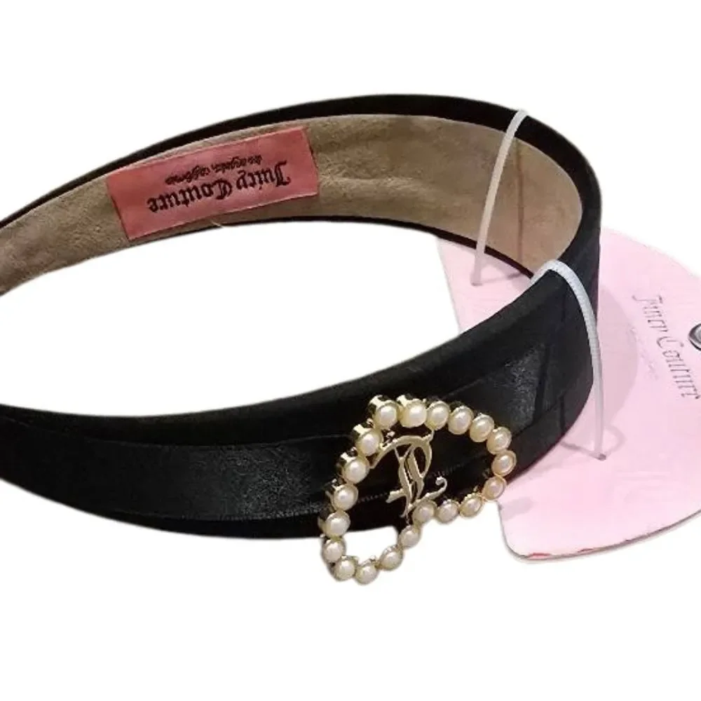 Juicy Couture across new without