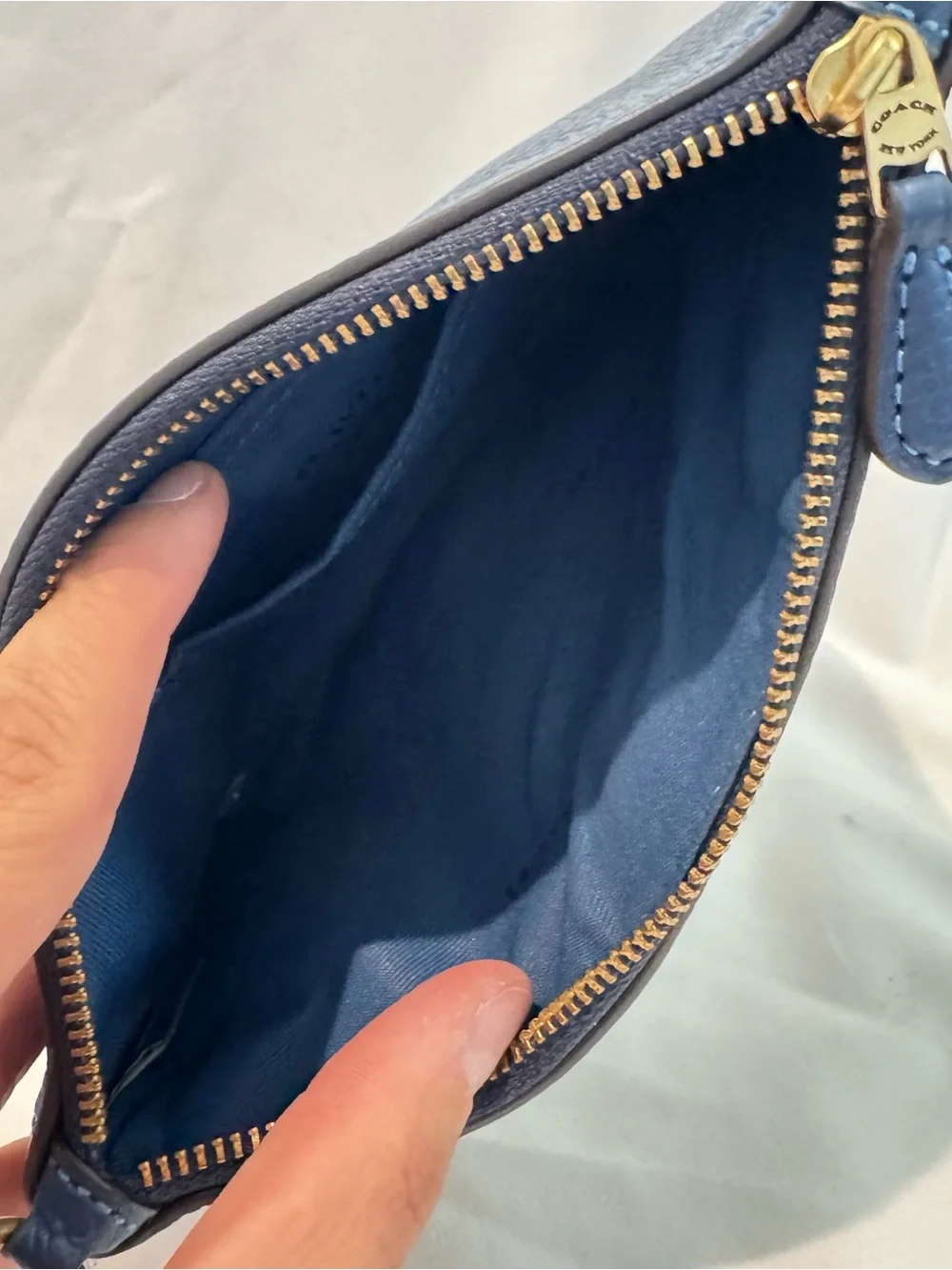 Coach Cobalt Blue Pebbled Leather Wristlet Pouch Wallet - Missing Wrist Strap