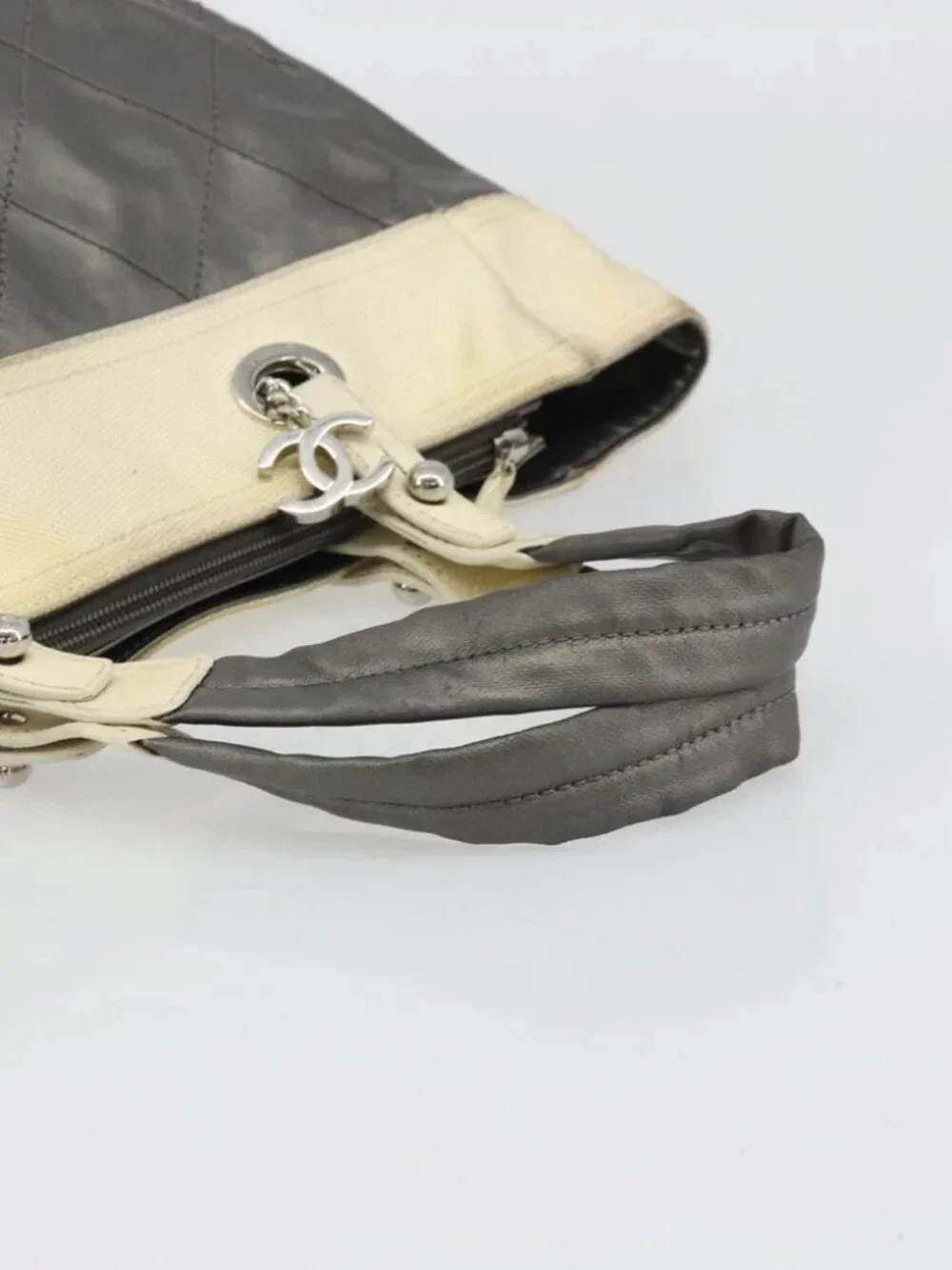 CHANEL brand	chanel color	gray