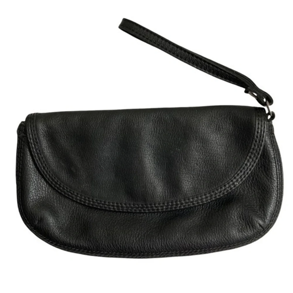 Lucky brand black leather wristlet bag