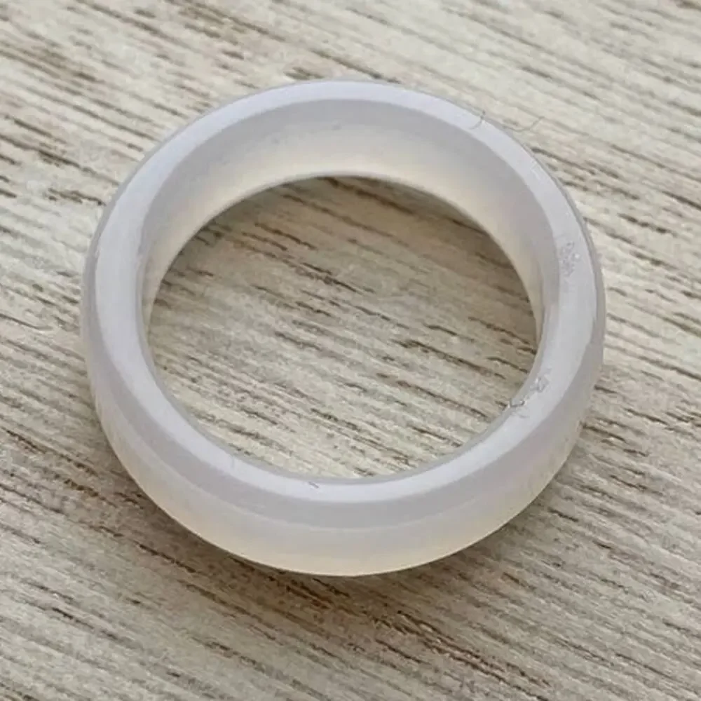 Ring pretty crystal