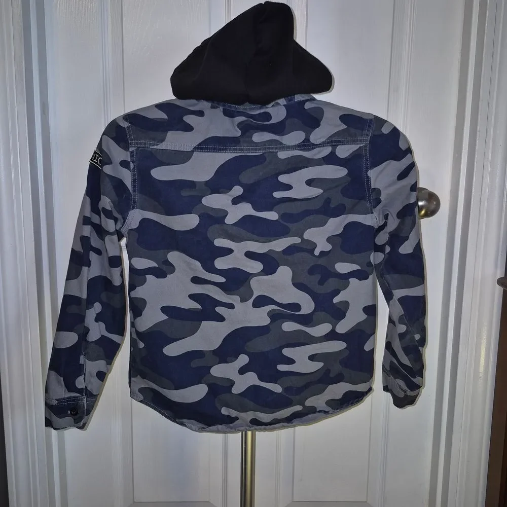 Cool Wonder Nation Boys' Camo Hoodie – Size 10-12 for Future Mechanics!