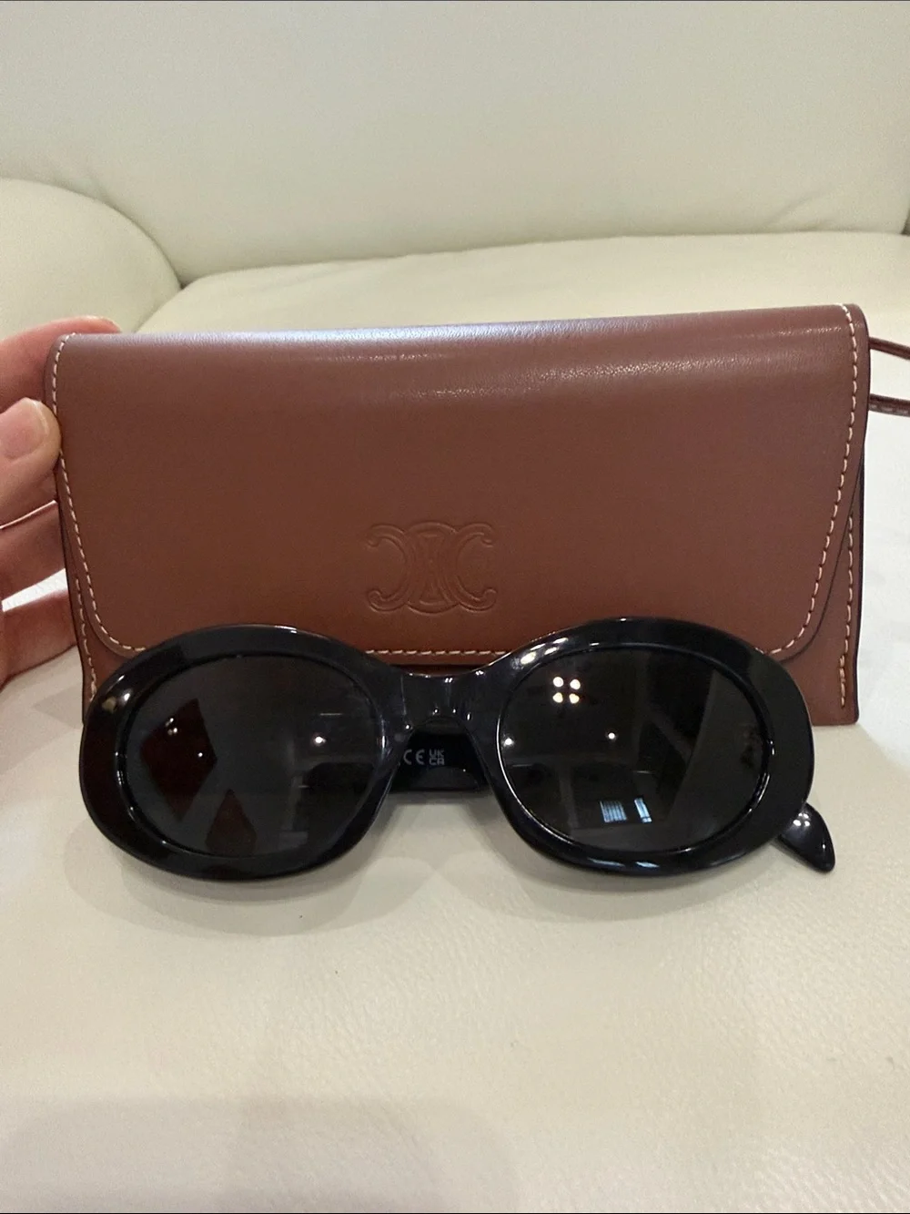 Celine these cl40194u