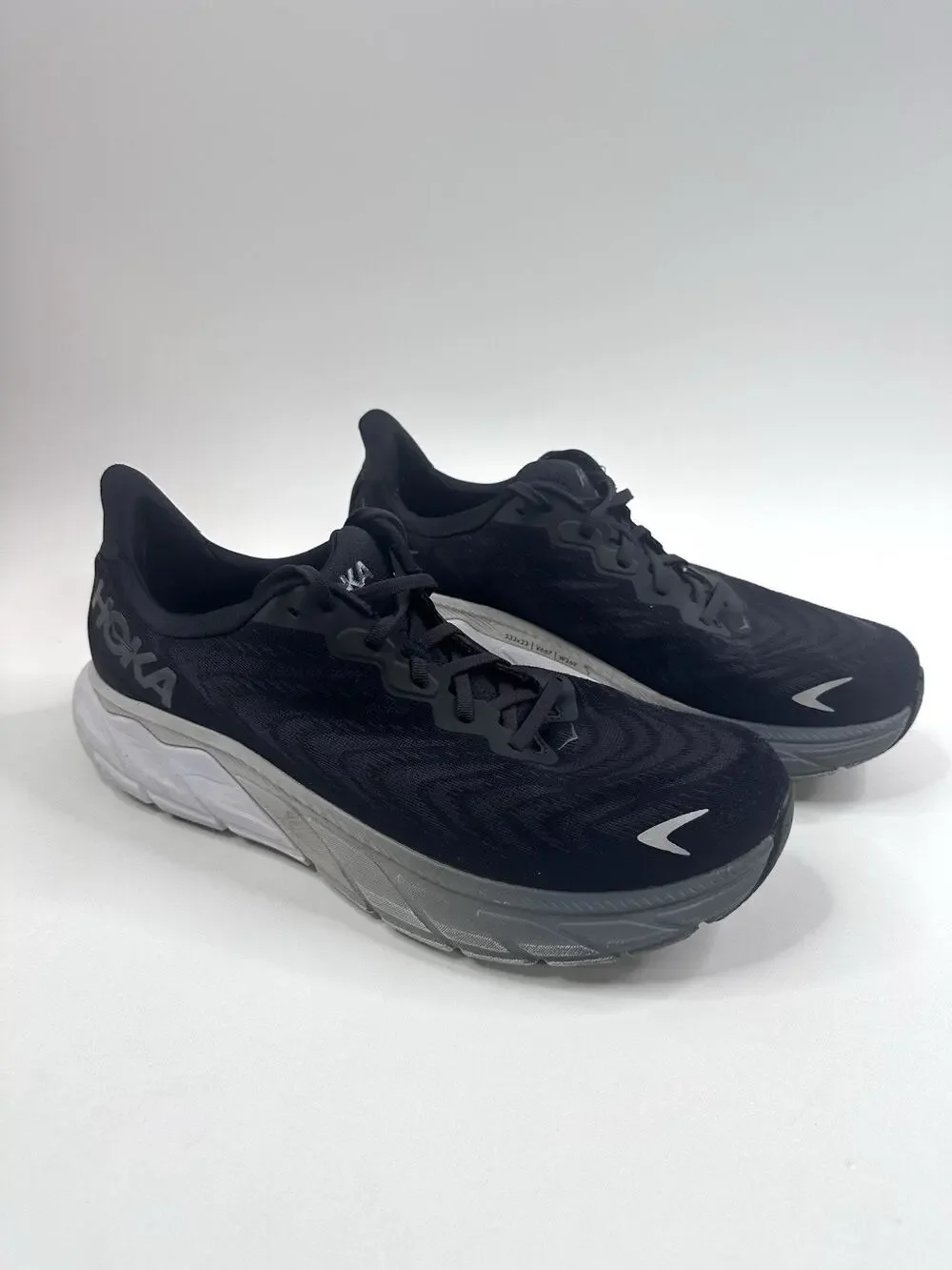 HOKA One One Arahi 6 Running Shoes 12 2E Wide Black White Daily Trainers Walking