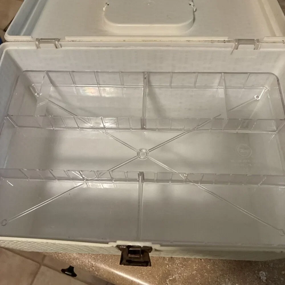 Vintage Wilson Mfg.Sewing Box w/2 Trays Wil-hold 14