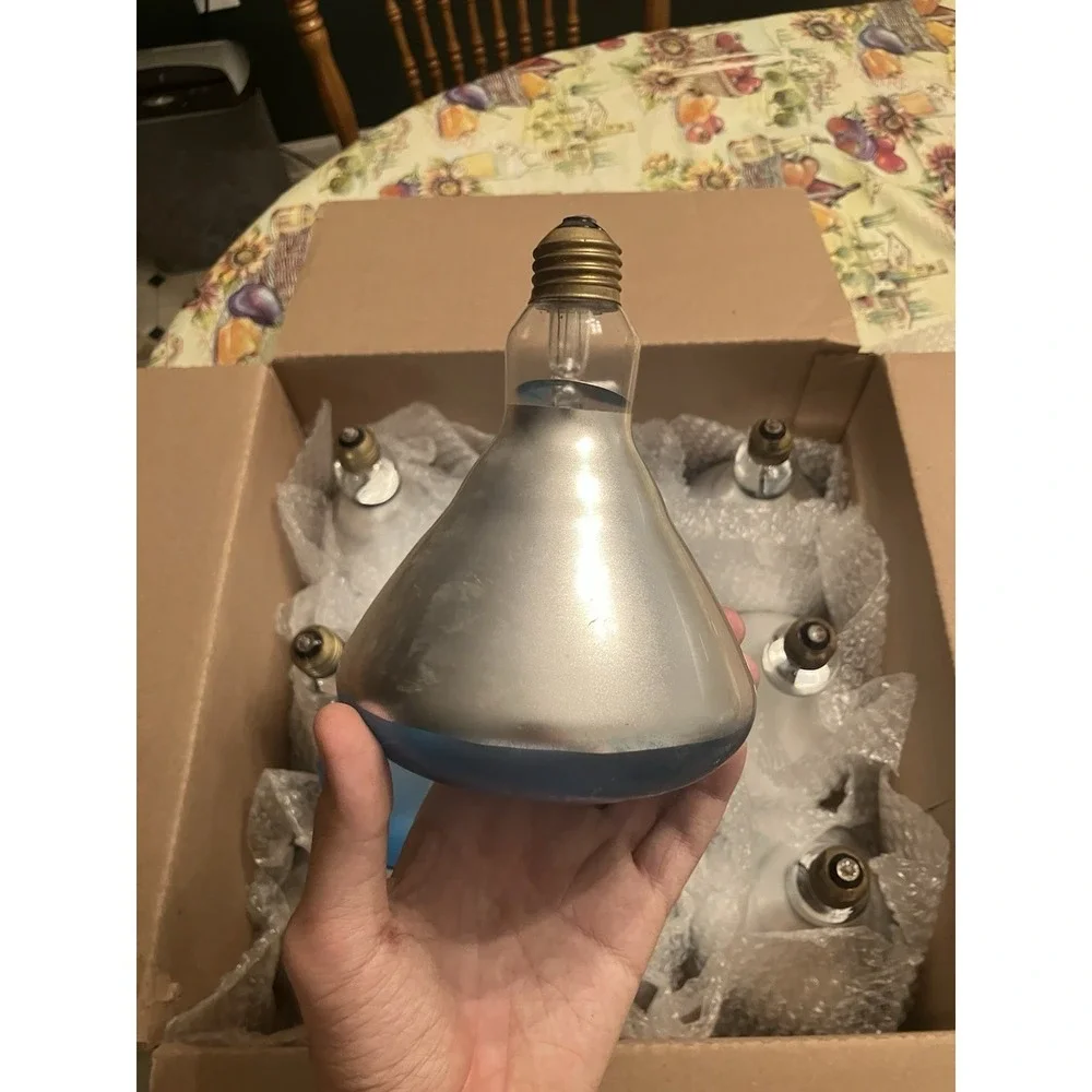 The Unbranded Brand lot 11