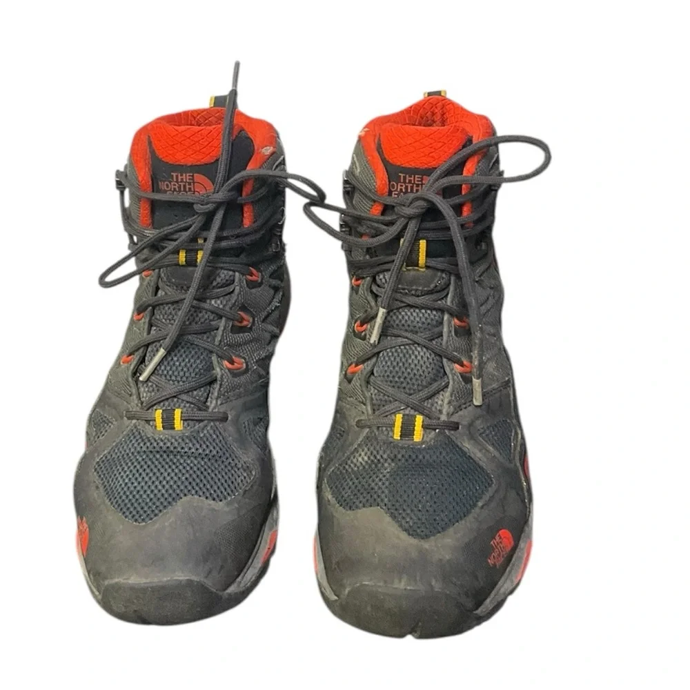 The North Face red 	•	breathable