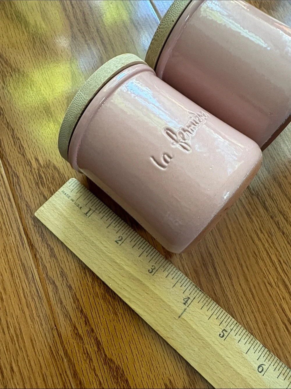 2 La Fermiere Seashell Pink Reusable Terracotta Pots with Bamboo lids