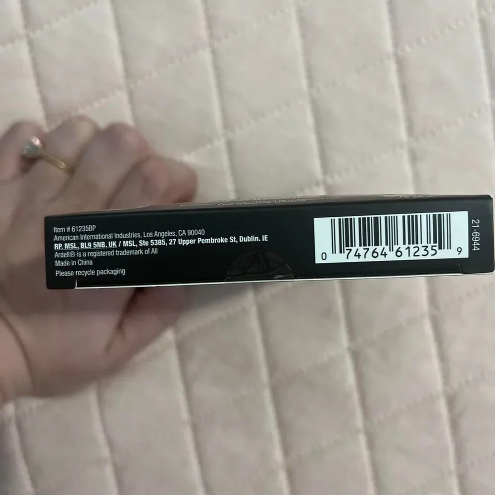 Ardell magnetic megahold