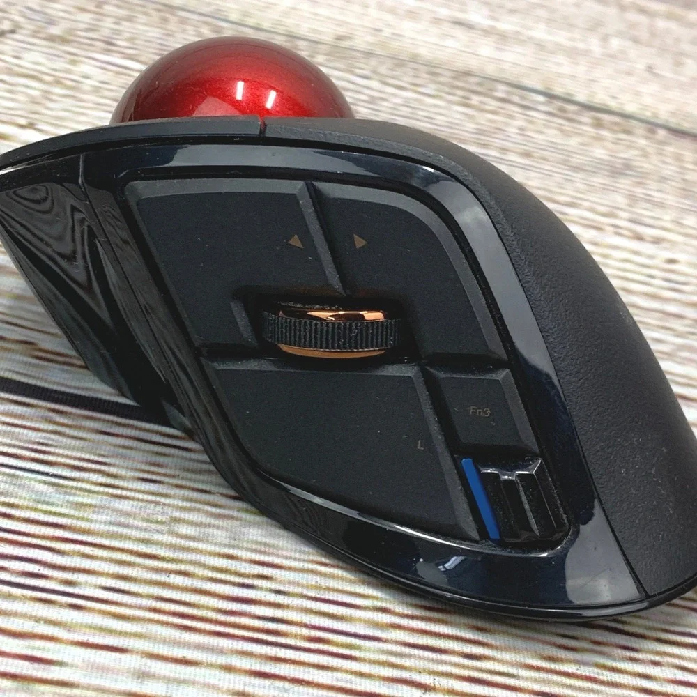 ELECOM ergonomic trackball