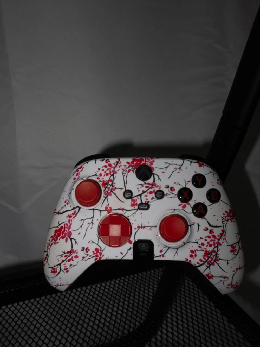 Scuf Instinct Pro Xbox Controller Cherry Blossom