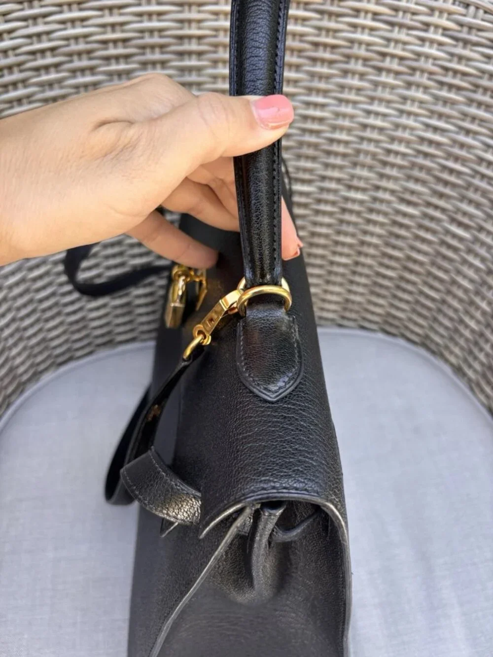 Authentic HERMES KELLY 35 black Chèvre de Coromand leather gold hardware RARE ⭐️