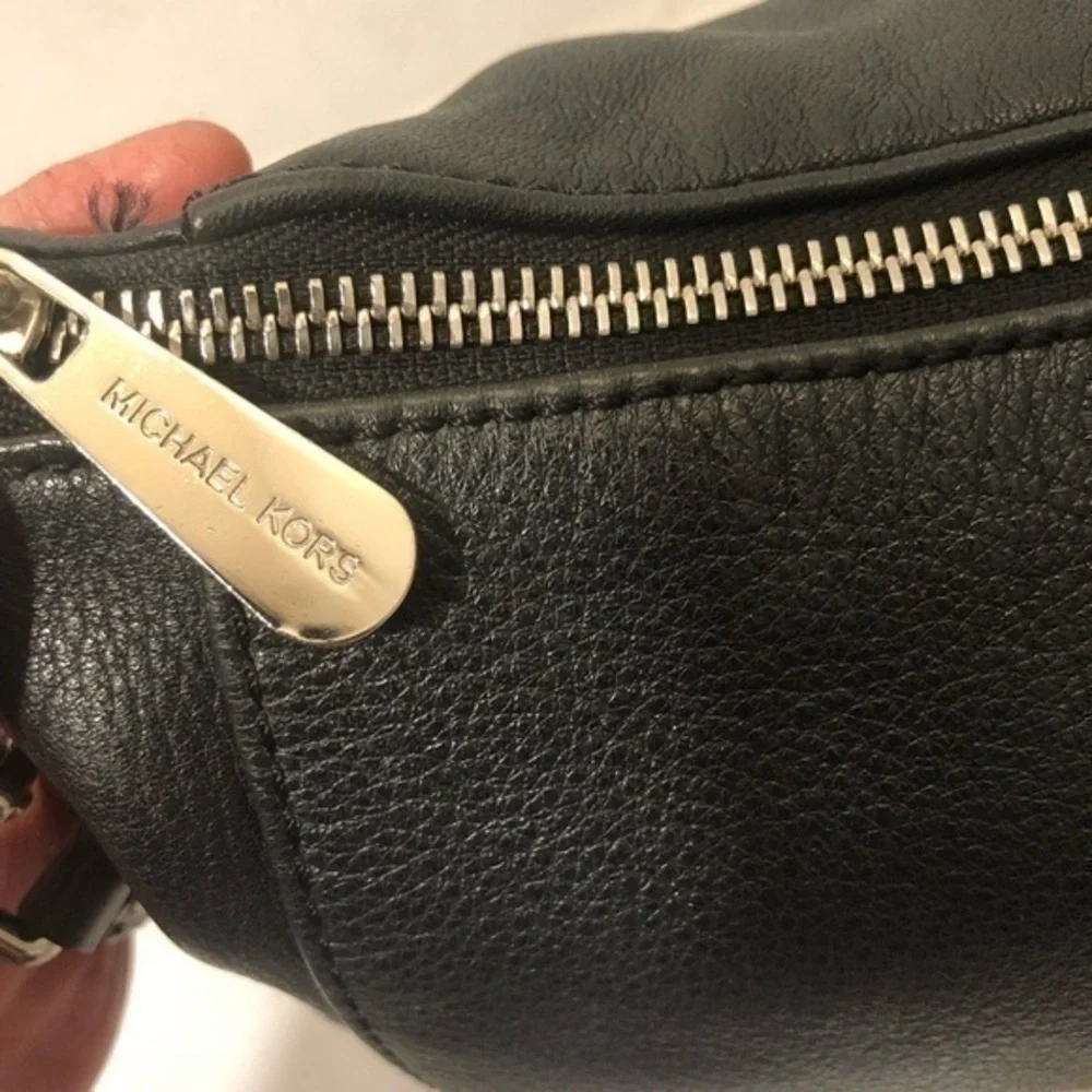 Michael kors black leather two way bag