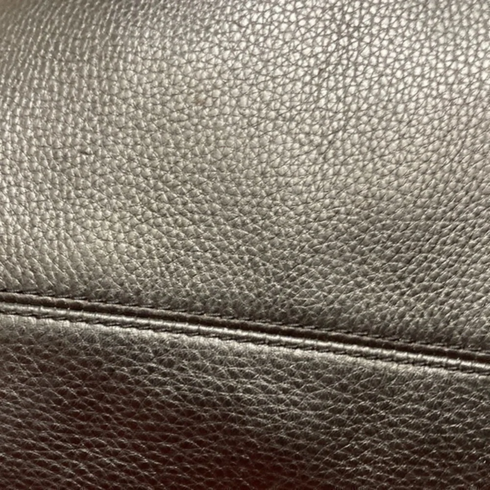 Michael Kors light straps