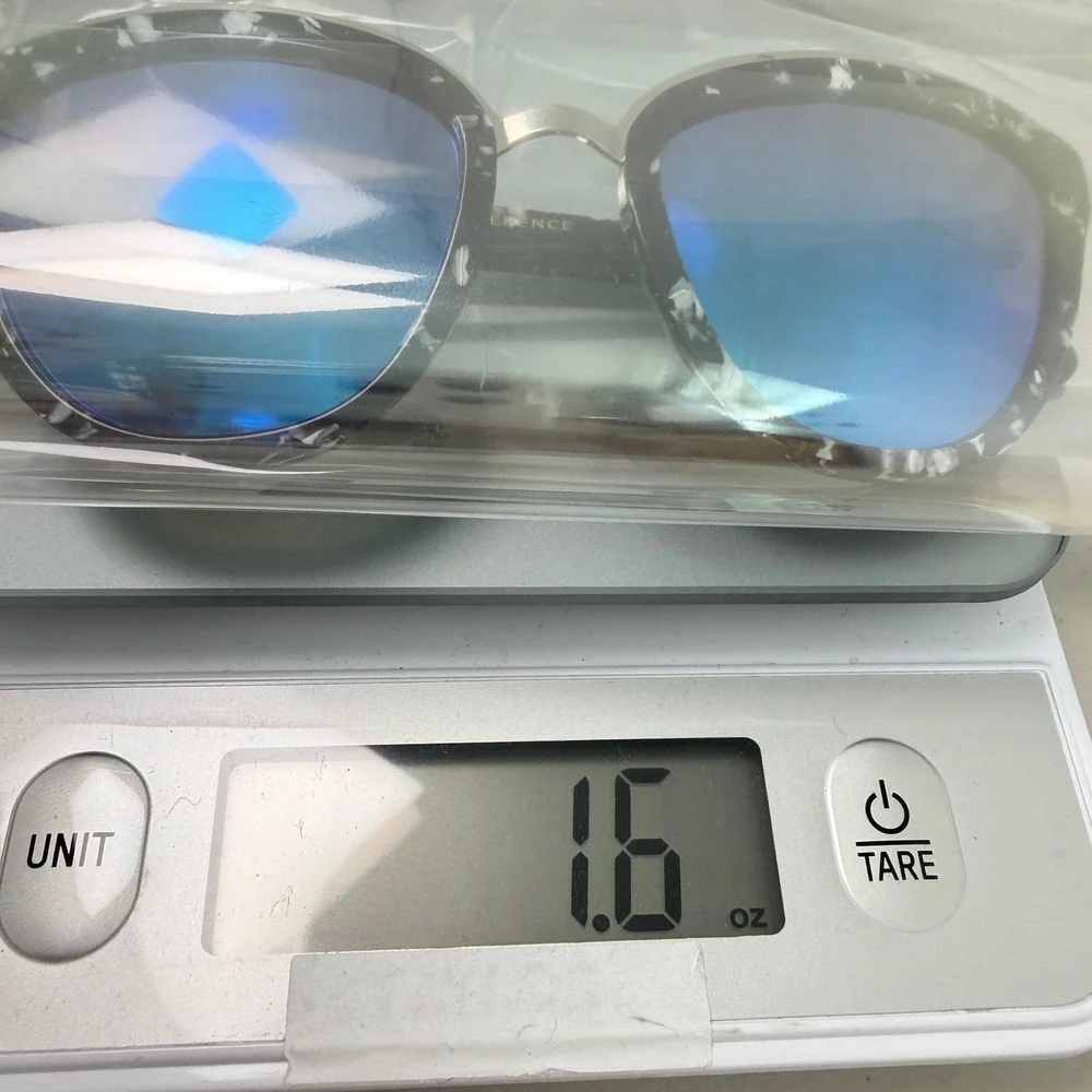 DIFF Eyewear Rose Polarized Sunglasses Black White Tortoise Frame‎