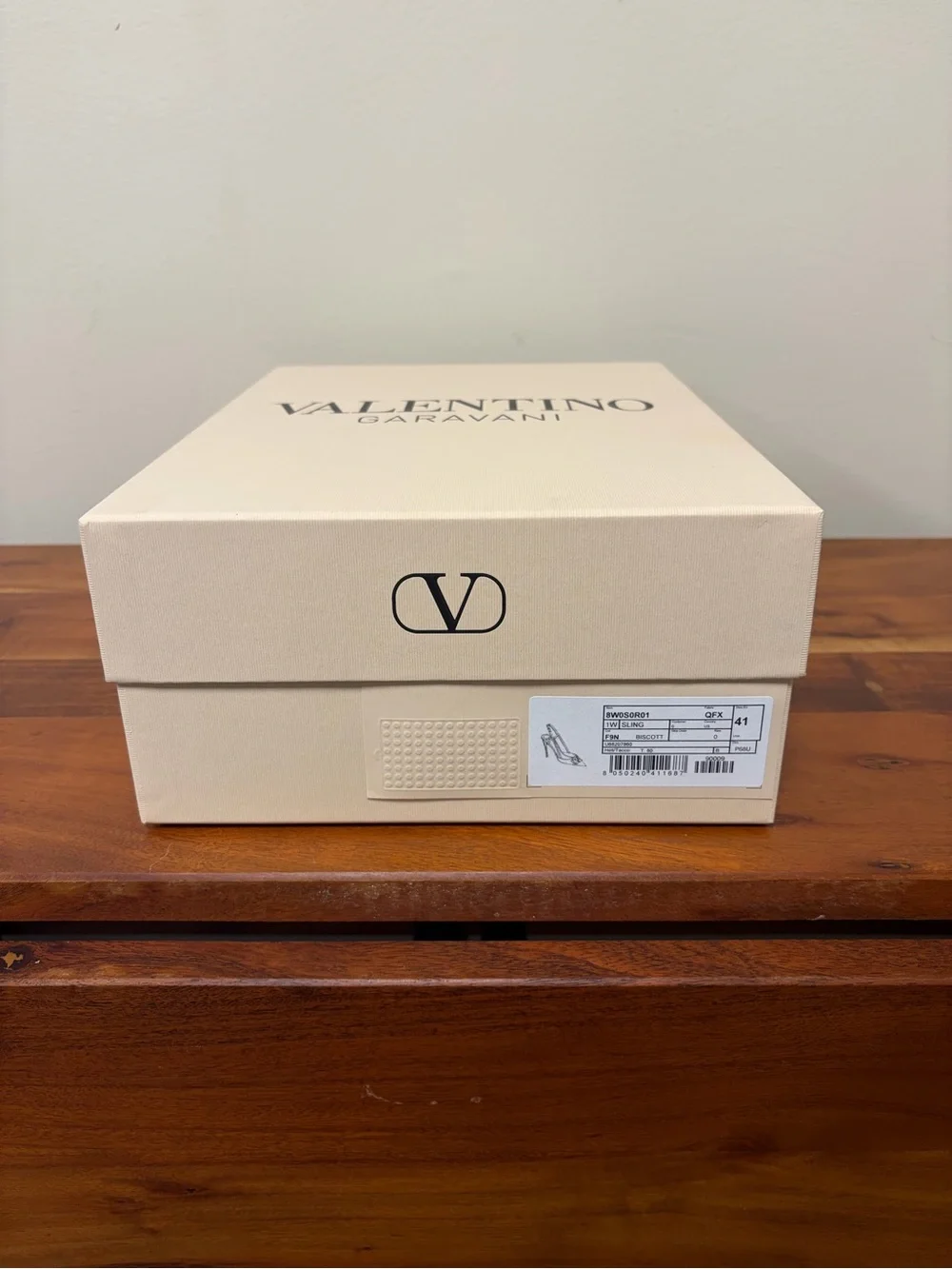 Valentino Garavani selling authentic