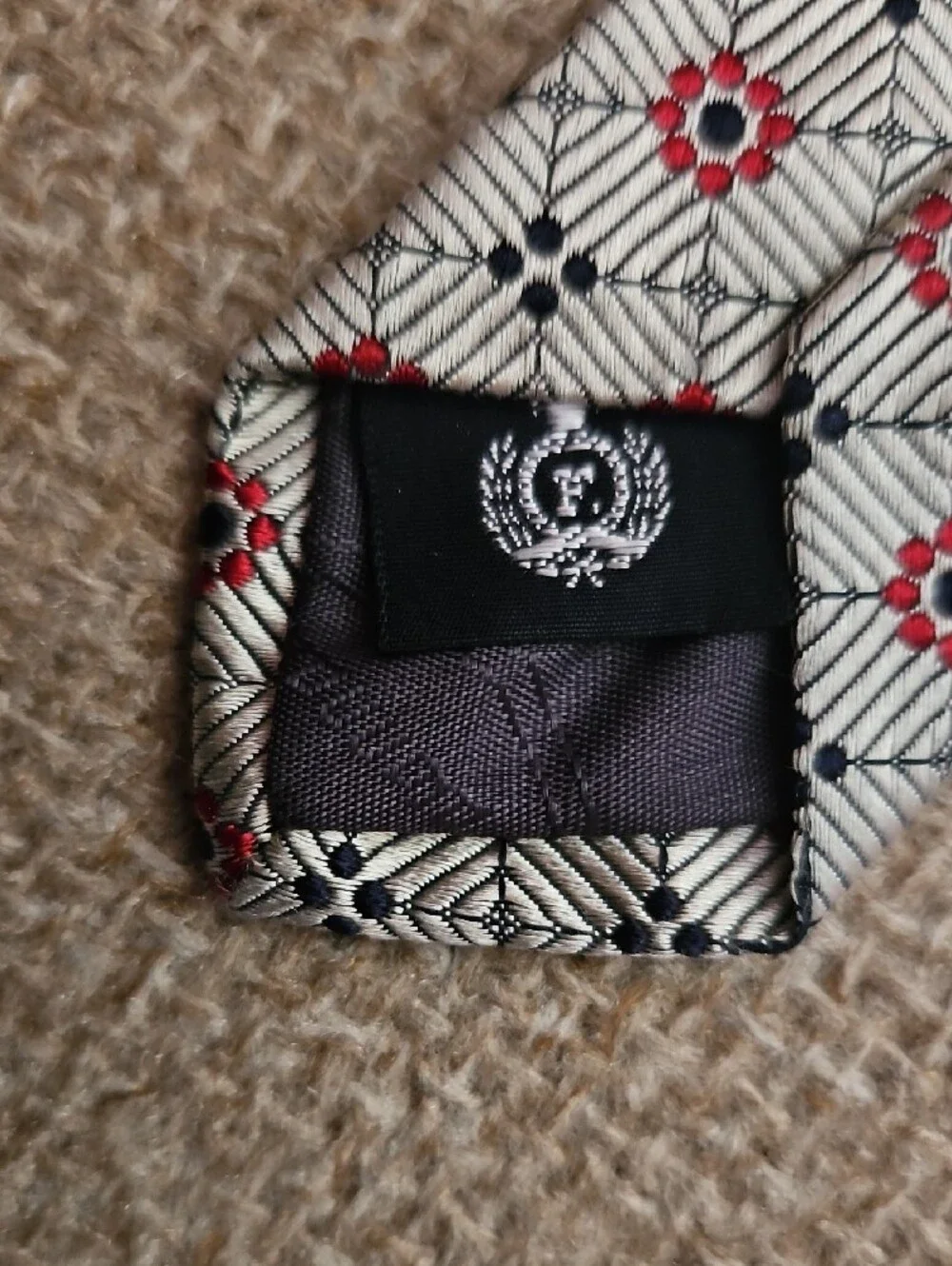 Faconnable Ivory Tie with Red Geometric Motif