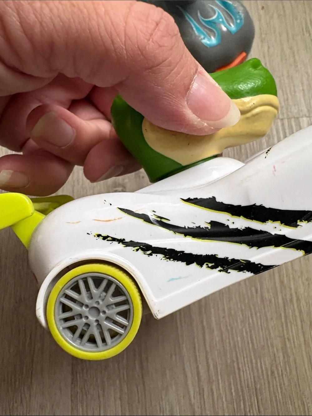Kids Animal Racer Toy - Blue Shark and Green Crocodile