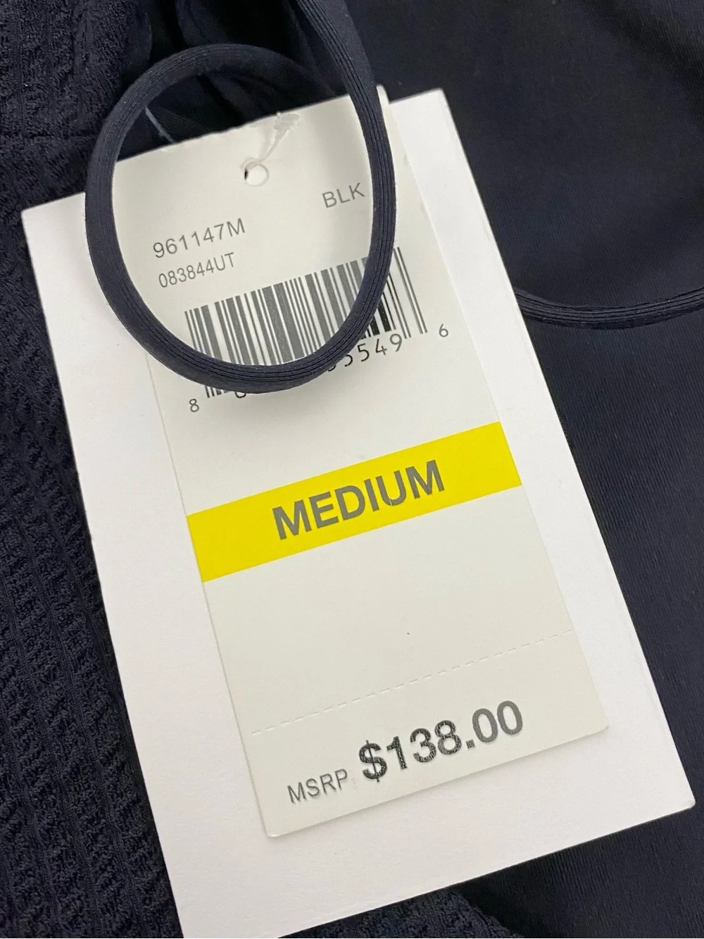 BECCA size medium