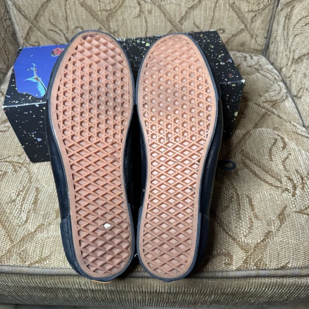 Vans box extra laces