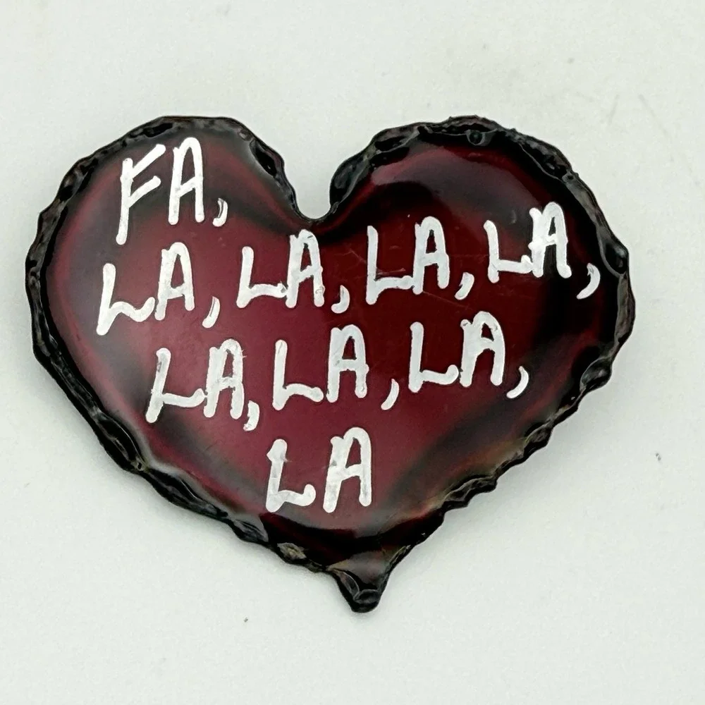 David Wright Designs Brooch Red Heart Brooch Fa la La Christmas Artesian Pin 2