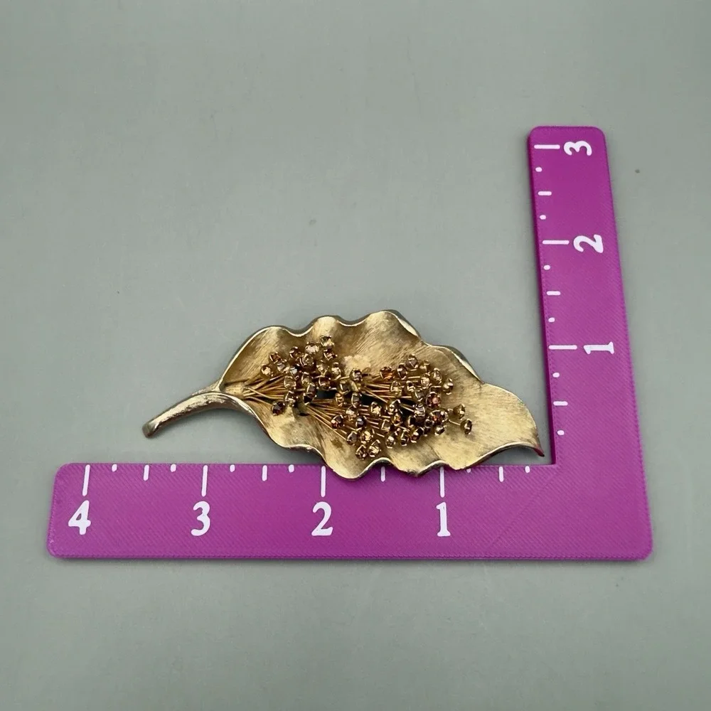 Vintage Gold Tone Leaf Rhinestone Berry Spray Pin Textured Leaf