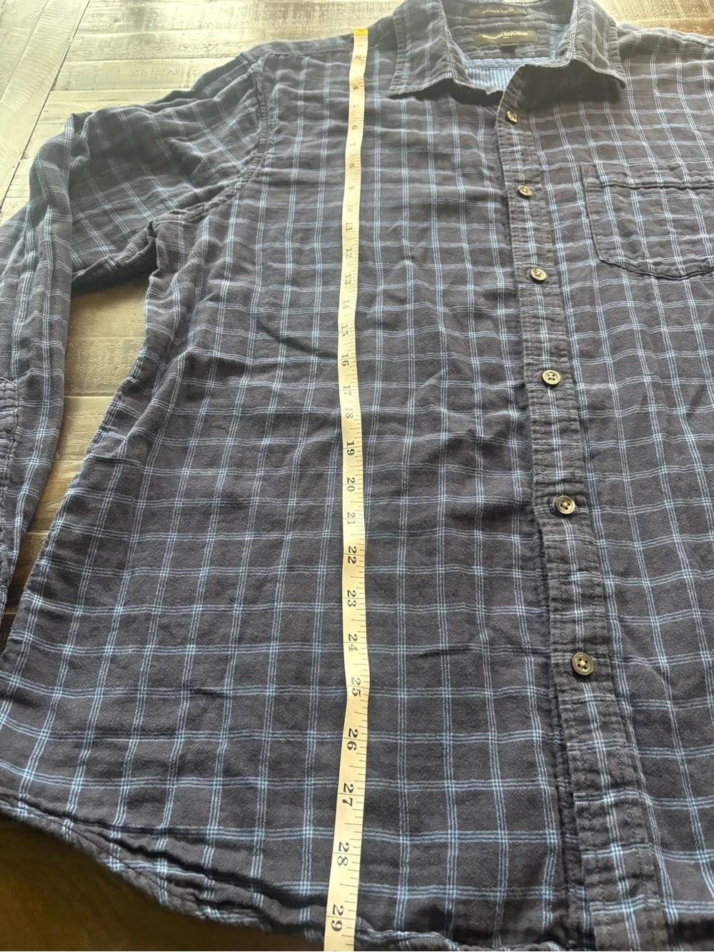 Banana Republic Untucked Slim Fit Blue Plaid Button Up Shirt Men’s XL Cotton