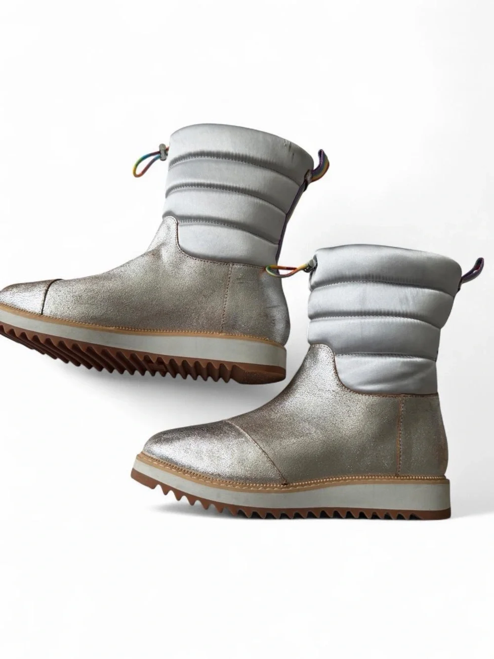 Toms metallic silver