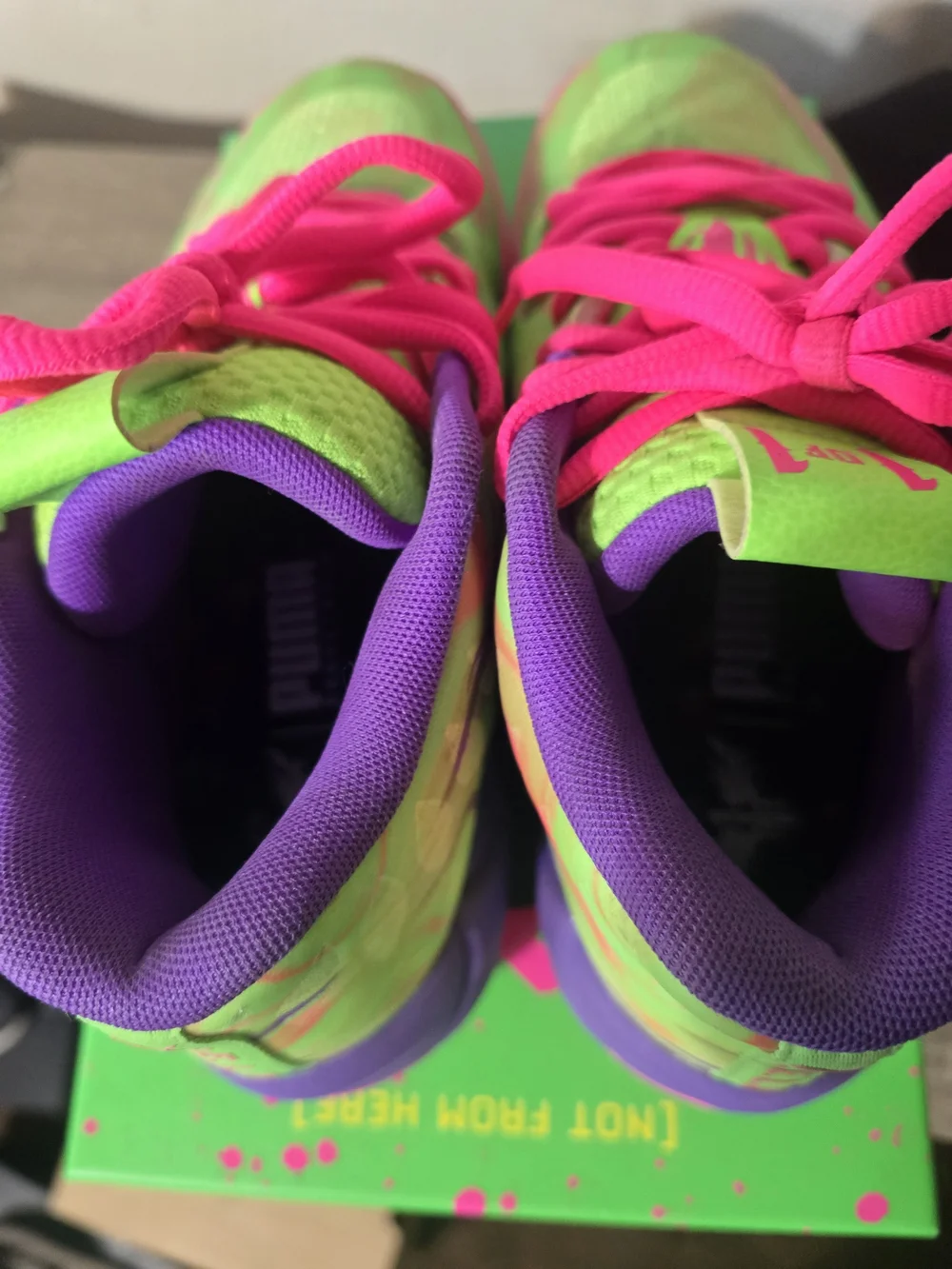 PUMA Melo's (barley worn) unisex kids Neon Green & Pink Athletic Sneakers