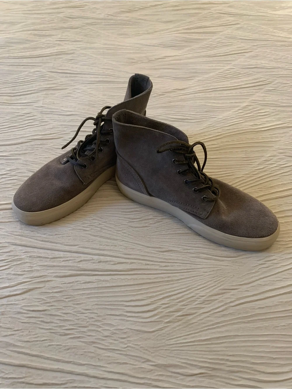 Frye excellent minimal