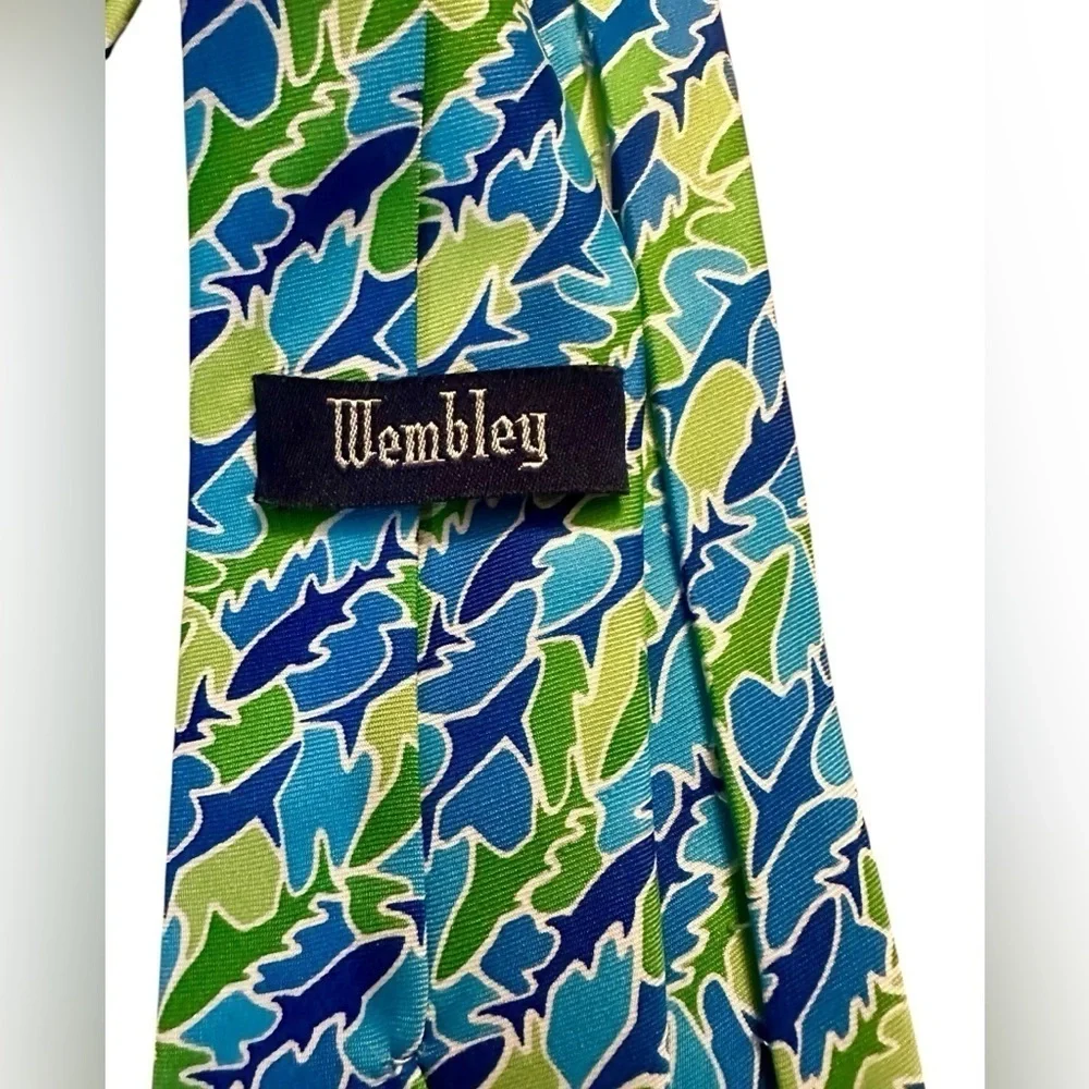 Wembley neck tie