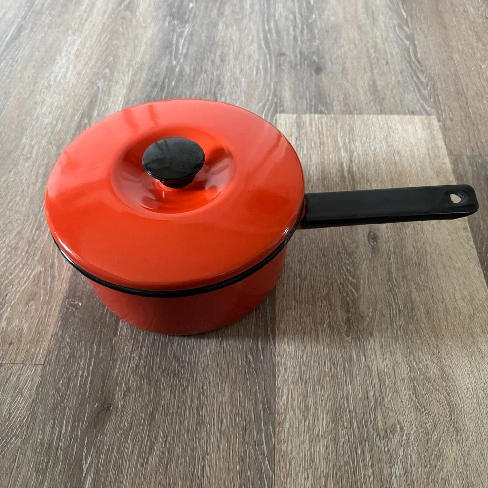 1970s Enamel Orange Stovetop Pot with Lid Medium Size