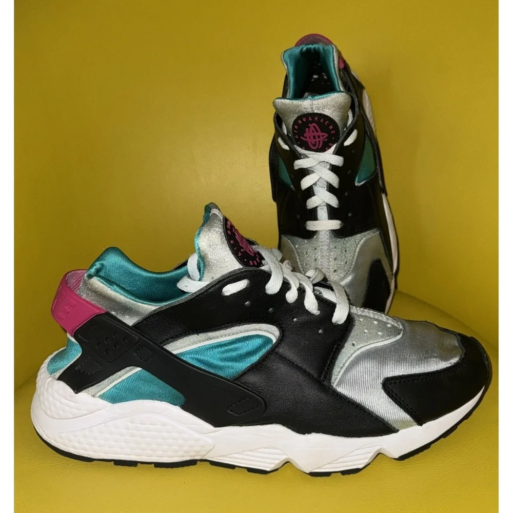 Nike Air Huarache Black Pink South Beach Men Size 12 Running Shoe DD1068 -004