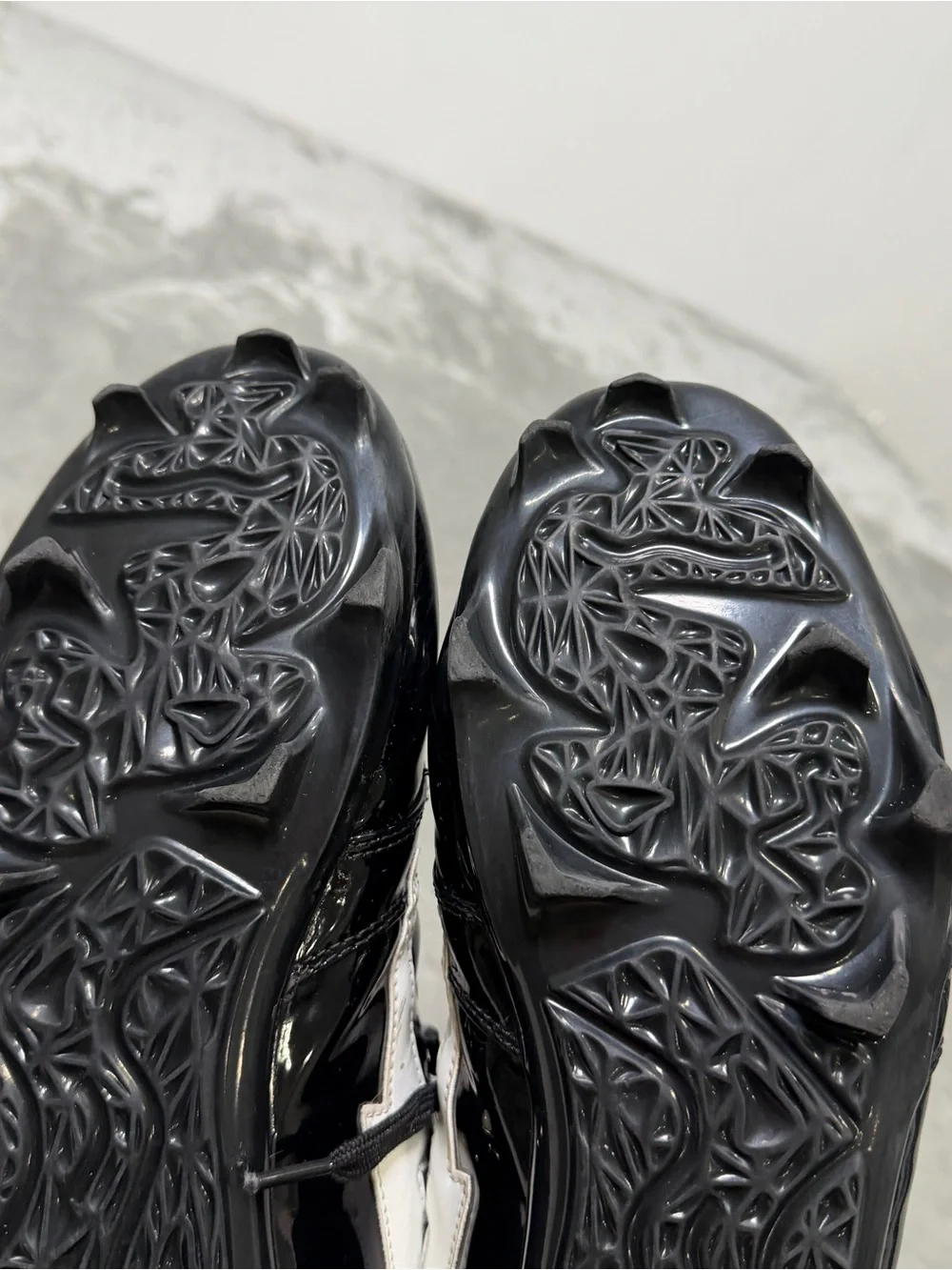 Enzo phantom black