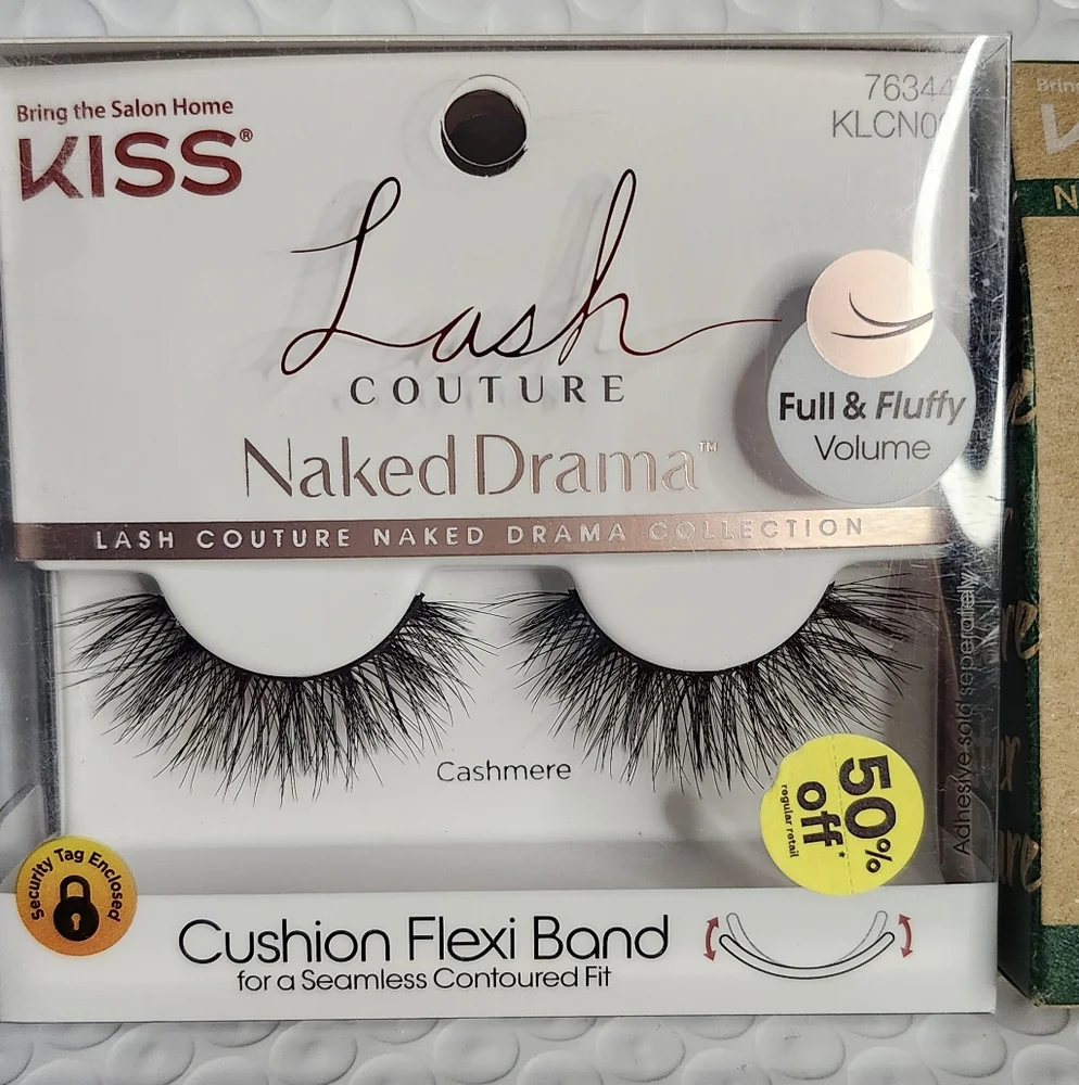 Kiss lash couture