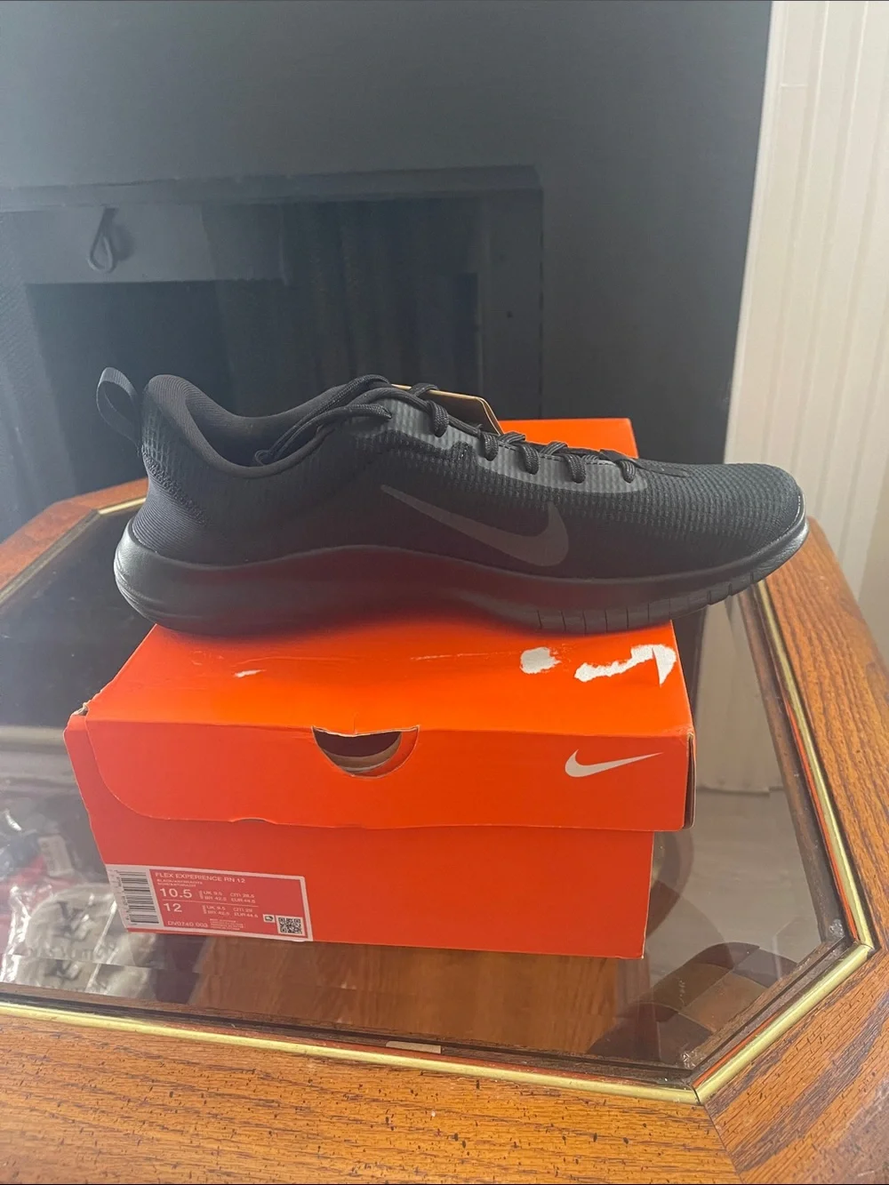 Nike Black Athletic Shoe with Dark Gray Swoosh