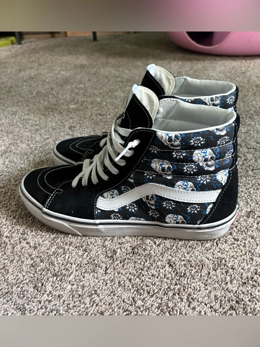 Vans High Tops in Size M 10.5 / W 12