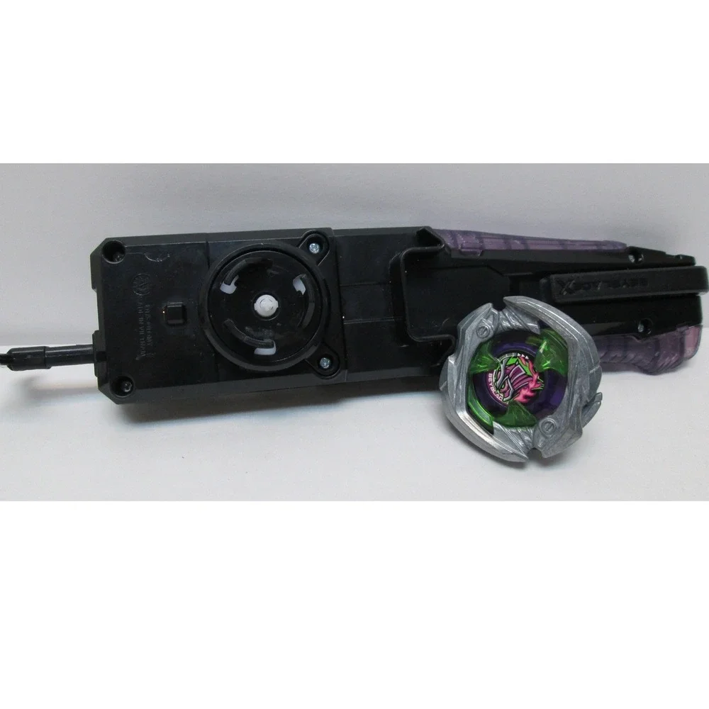 Beyblade X Samurai Saber 2-70 L Set with Launcher