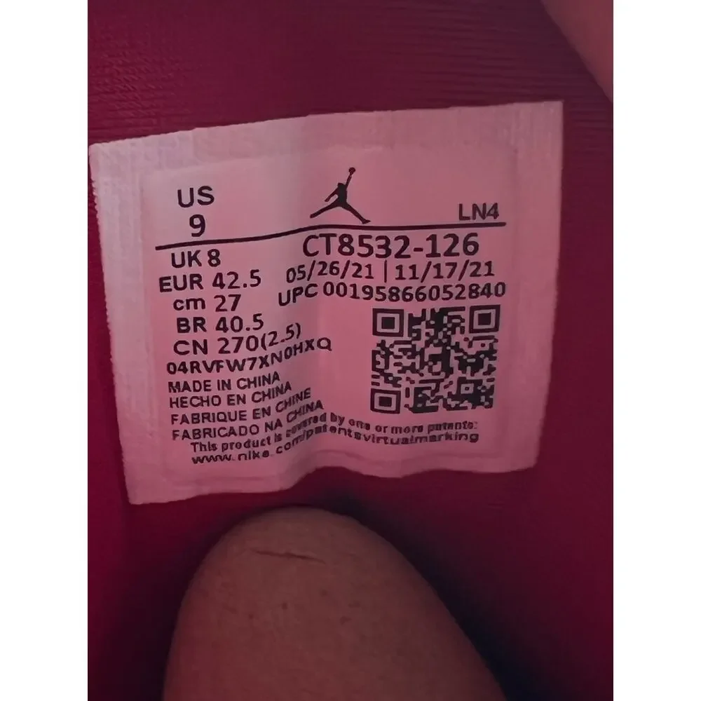 Air Jordan 3 Retro “Cardinal Red” size 9 men’s