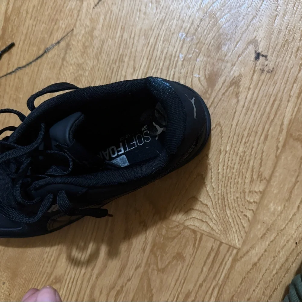 Puma Men's All-Black Sneakers