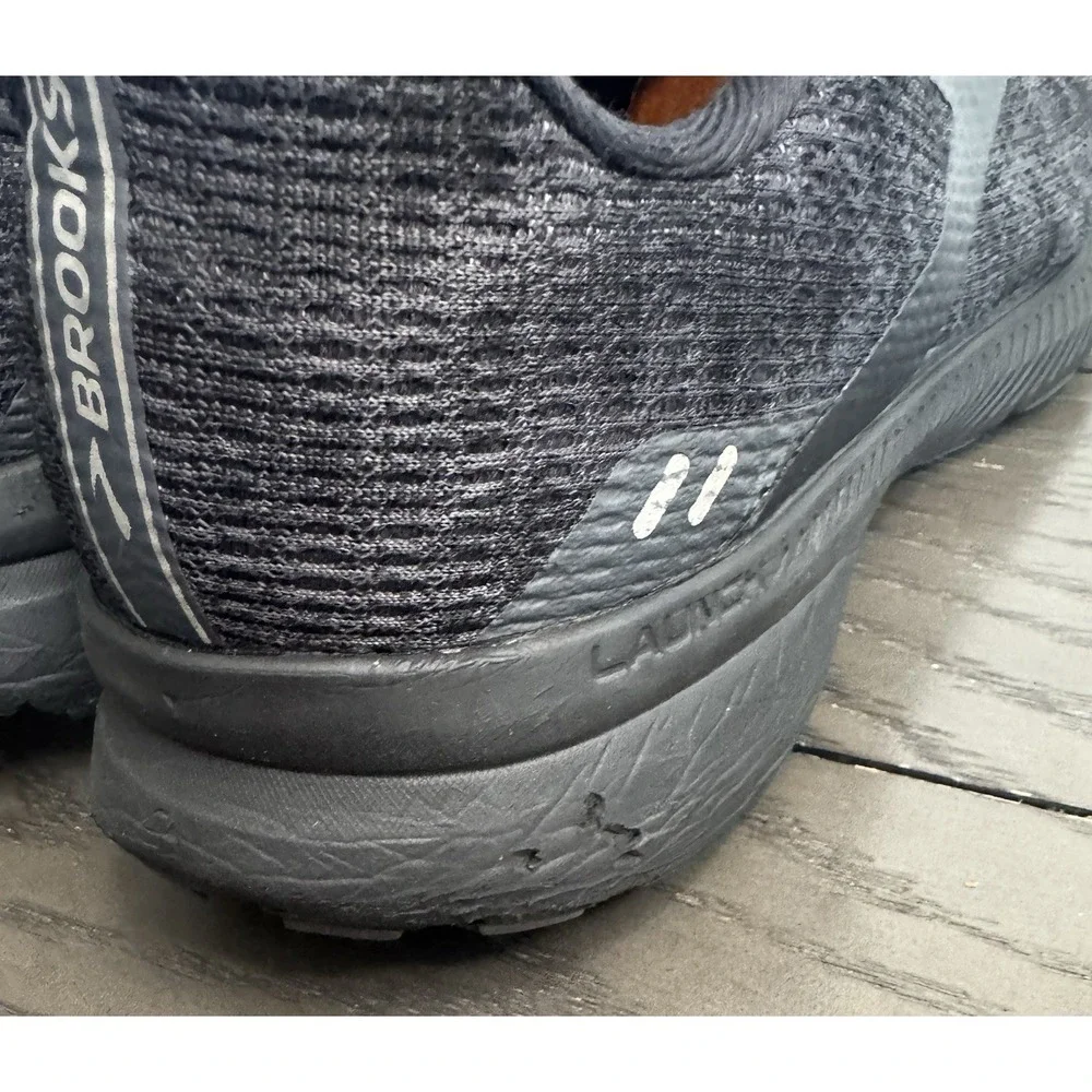 Brooks launch men