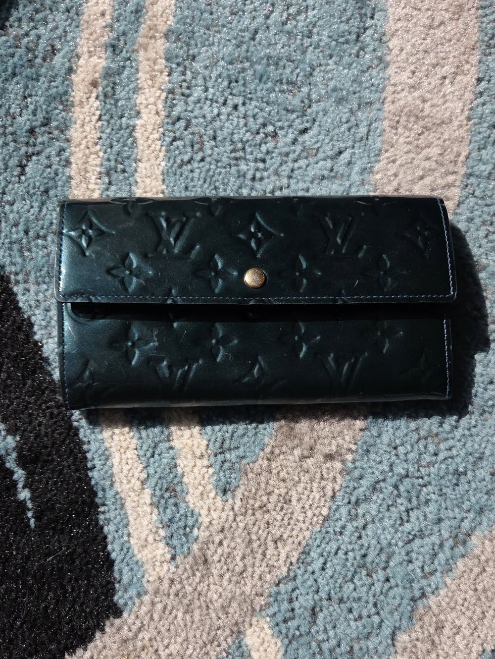 Louis Vuitton authentic euc