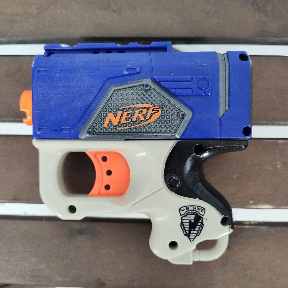 Nerf compact features