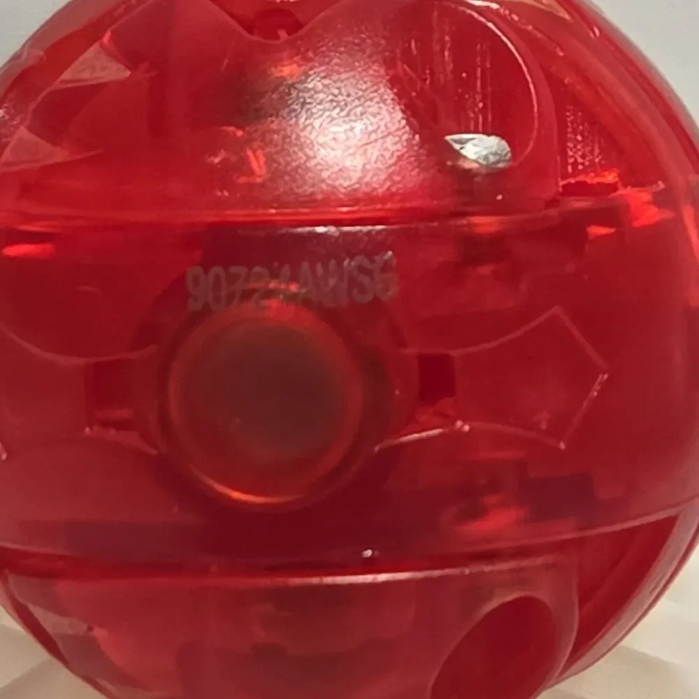 Bakugan Pyrus Translucent Cross Dragonoid 610g